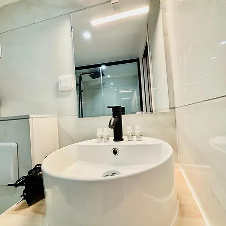 Penthievre Champs Elysee Apartment Paris